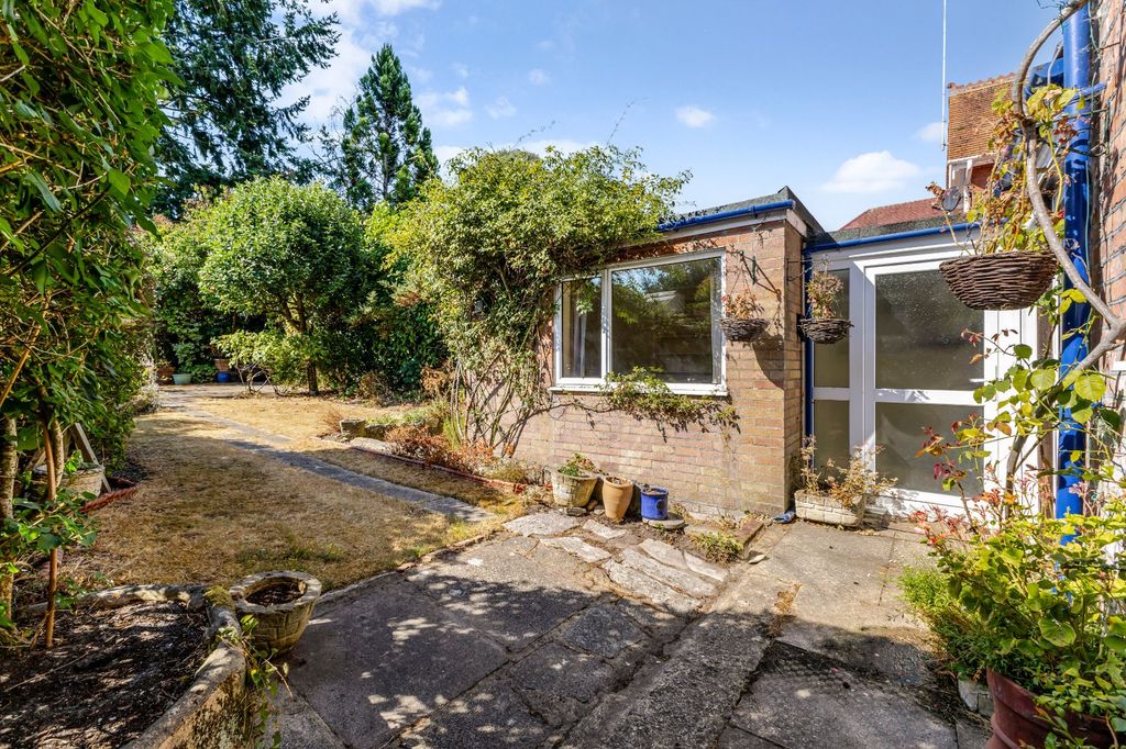 Property photo 2 of 18 2