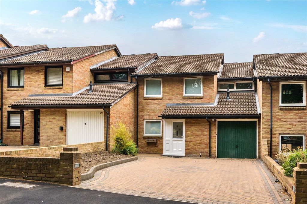 Property photo 1 of 17 Picture No. 02