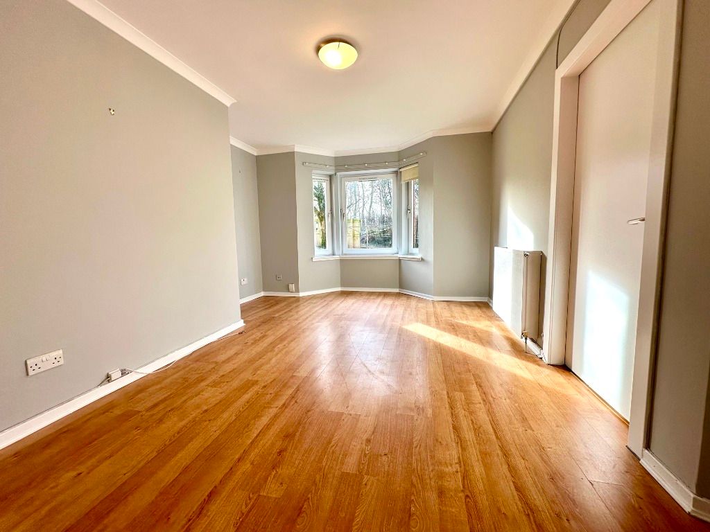 Property photo 3 of 11 Photo 3