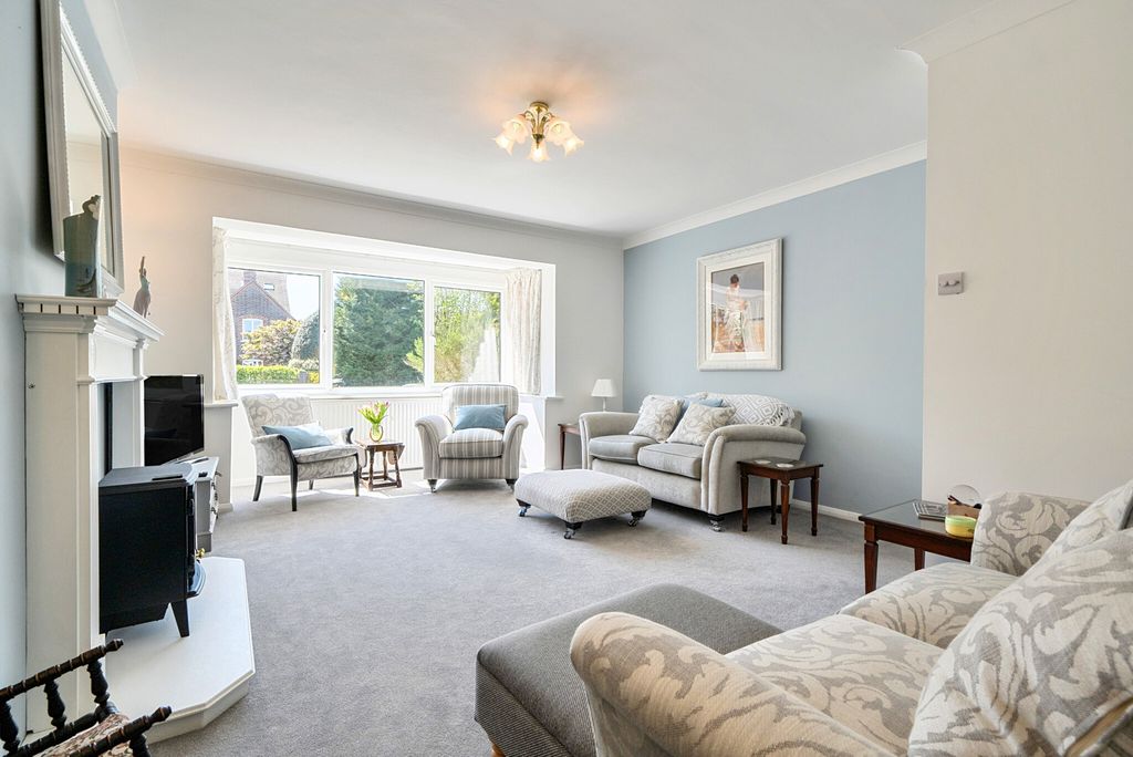 Property photo 2 of 24 1447419-3-69Ea1Cf...