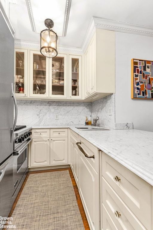 Property photo 3 of 12 <Alttext/>