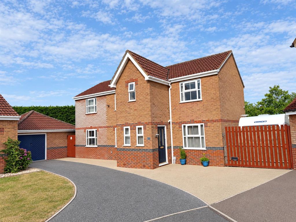 Property photo 1 of 20 Camelot Way Front.Png