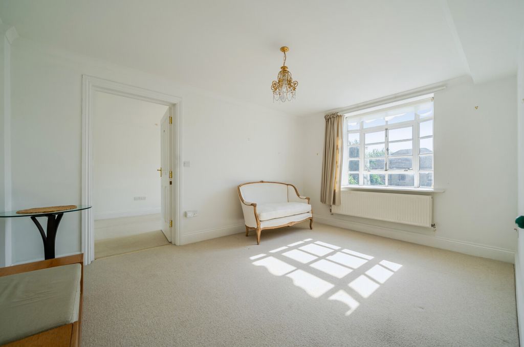 Property photo 2 of 22 1481695-6-6A3966E...