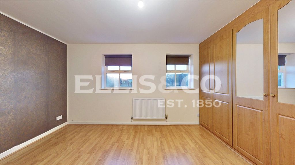 Property photo 3 of 10 Picture No. 08