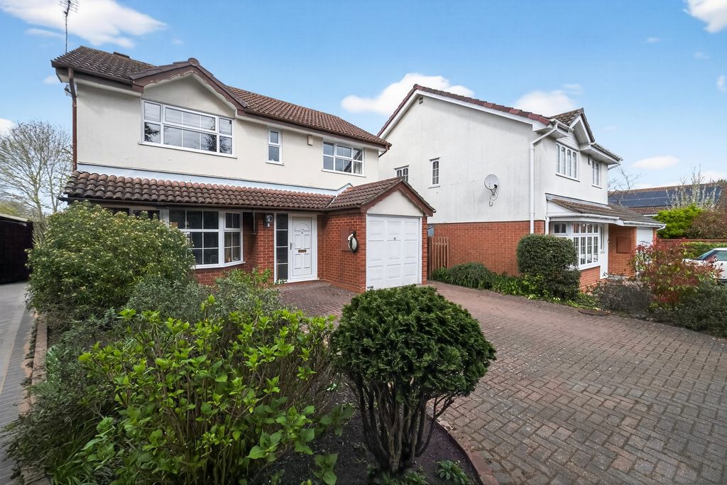 Property photo 2 of 20