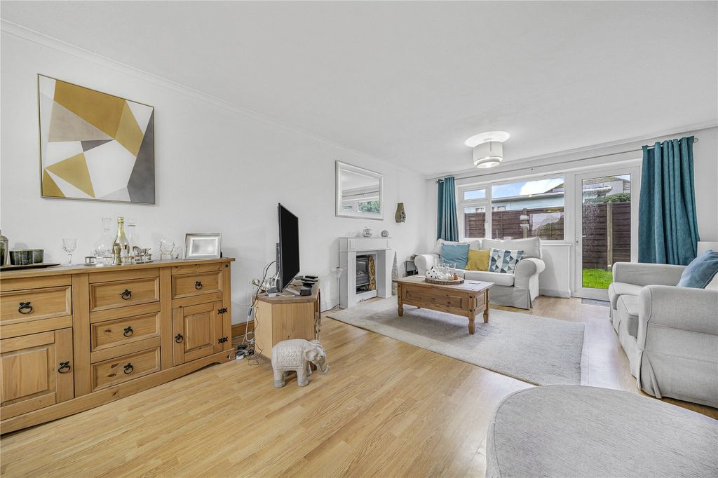 Property photo 3 of 19 Picture No. 10