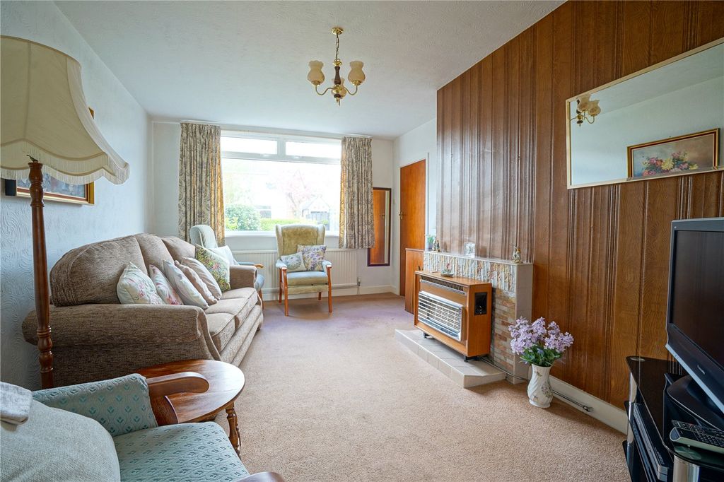 Property photo 2 of 12 Picture No. 06