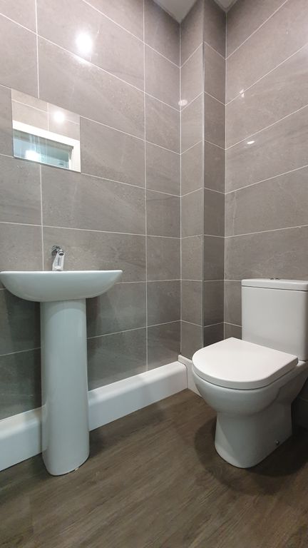Property photo 3 of 10 20250917 143438