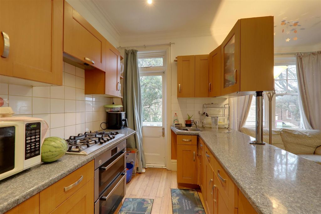 Property photo 3 of 8 Img_9078-Img_9080.Jpg