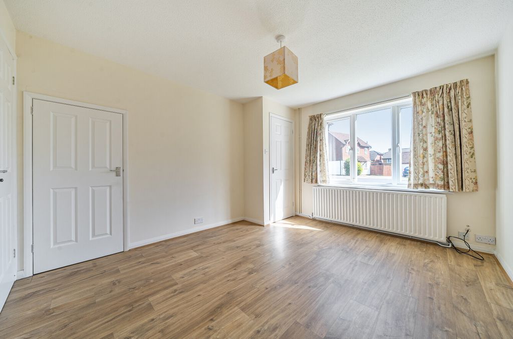 Property photo 3 of 15 1467085-13-6A1803...