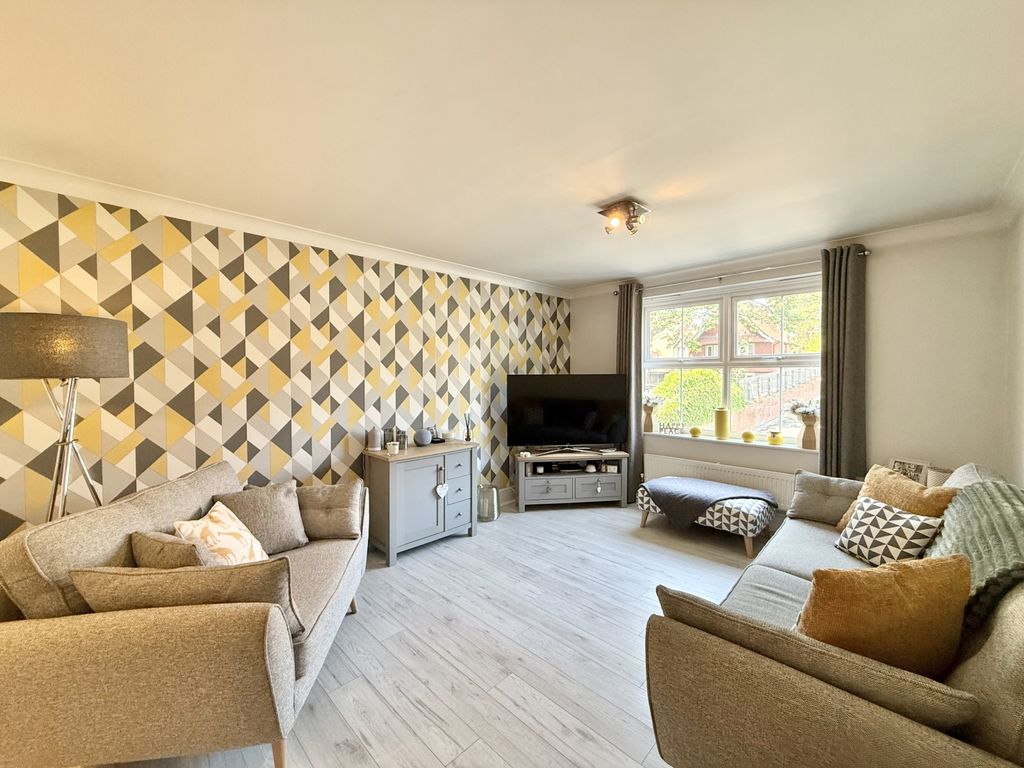 Property photo 3 of 19 Img_6725