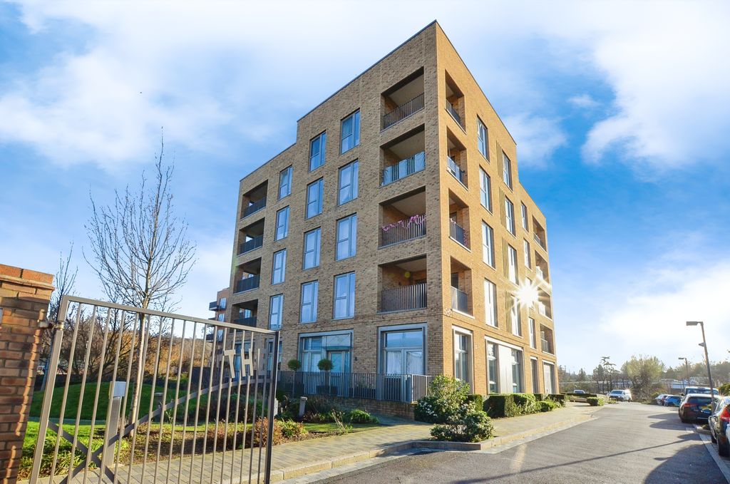 Property photo 3 of 20 The Property