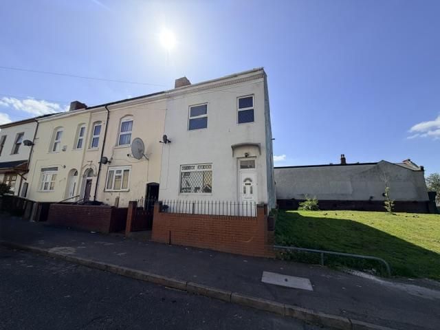 Property photo 1 of 22 Front Ext Mr.Jpeg