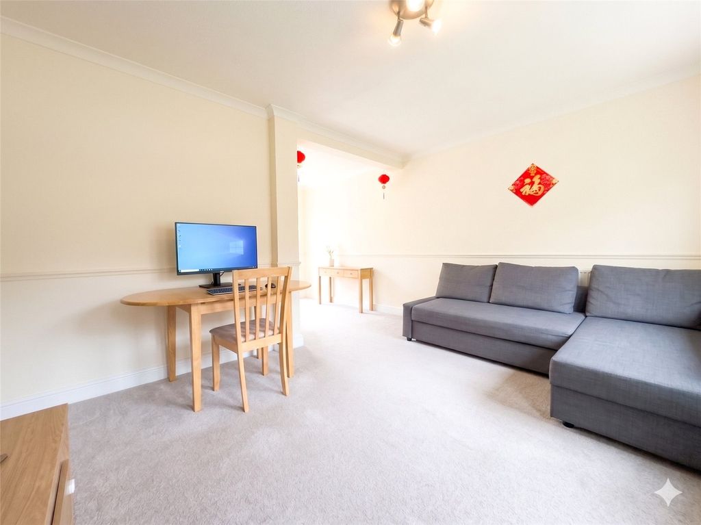 Property photo 3 of 10 Picture No. 10