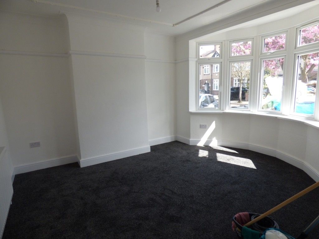 Property photo 2 of 9 Loungh