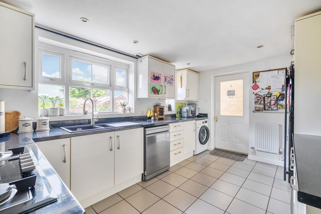 Property photo 2 of 22 1479850-8-6A343A67A50d7