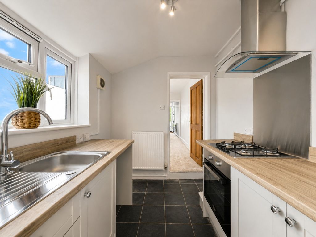 Property photo 2 of 11 5300623