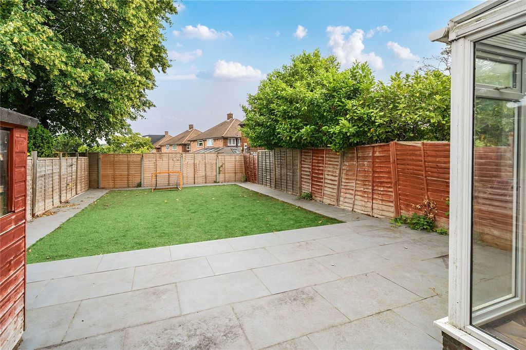 Property photo 3 of 15 Picture No. 04