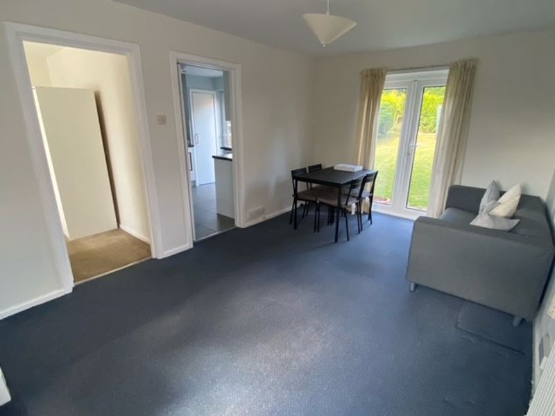 Property photo 3 of 9 Photo 8