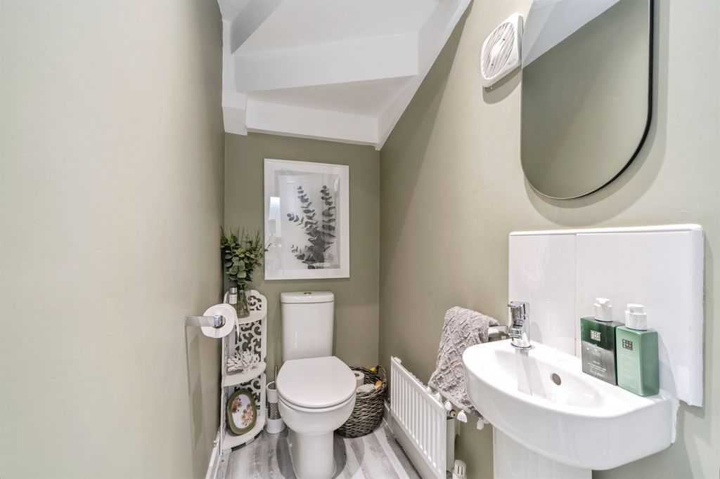 Property photo 3 of 20