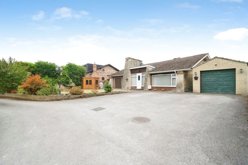 Property photo 1 of 24