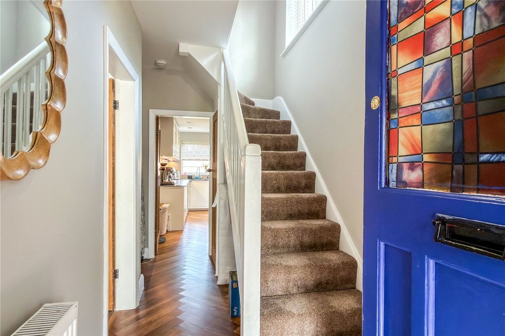 Property photo 2 of 18 Hall