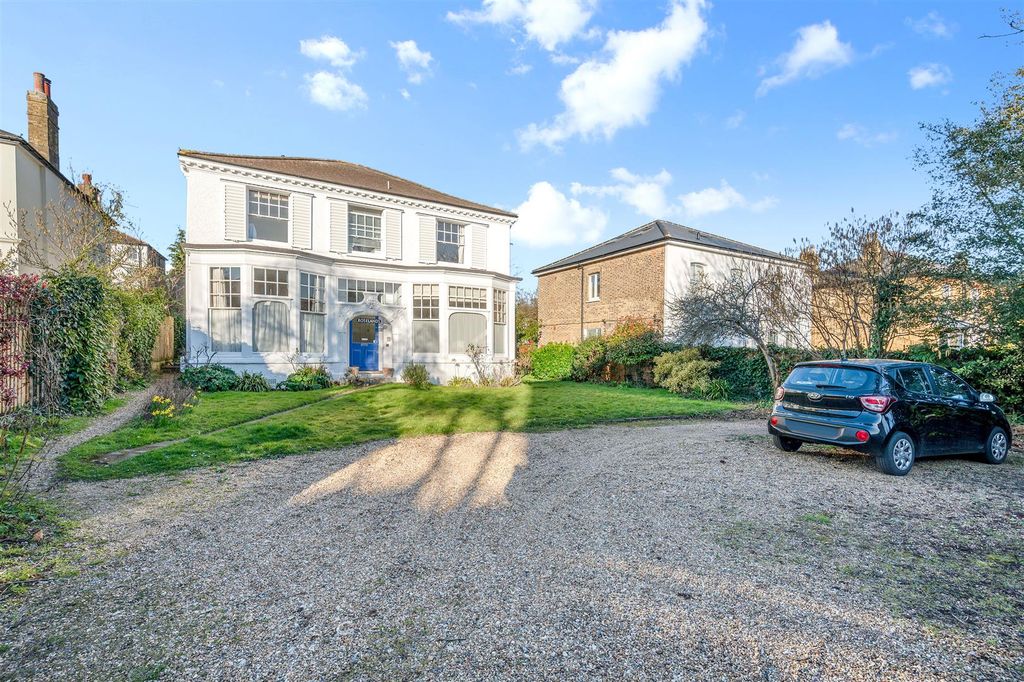 Property photo 1 of 12 Thornton Hill, 30, 3- (1).Jpg