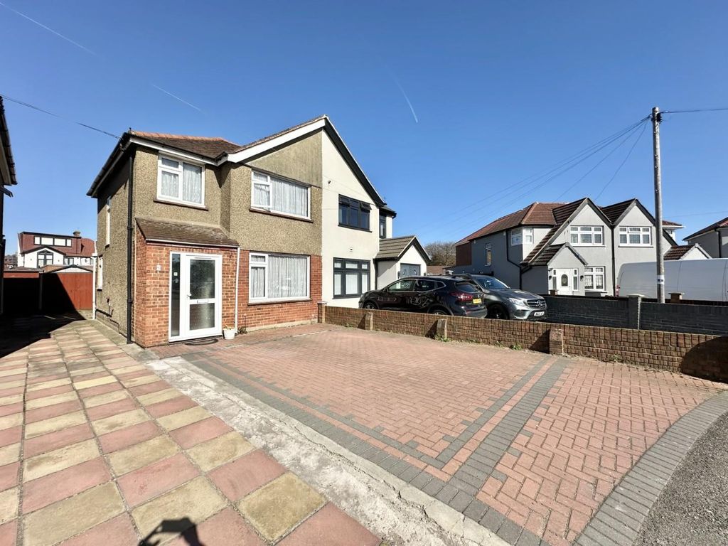 Property photo 1 of 11 Thumbnail_Img_2426.Jpg