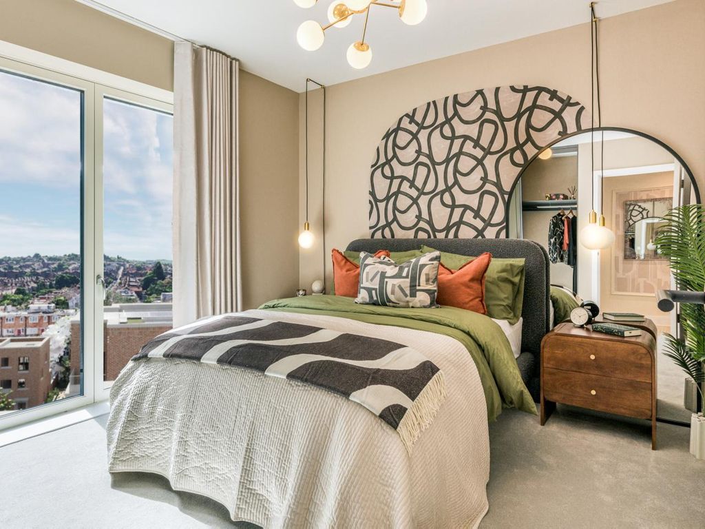 Property photo 3 of 16 Ngp Show Apartment