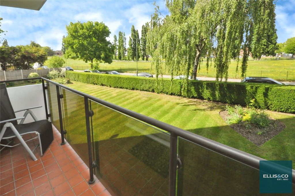 Property photo 1 of 11 Picture No. 34