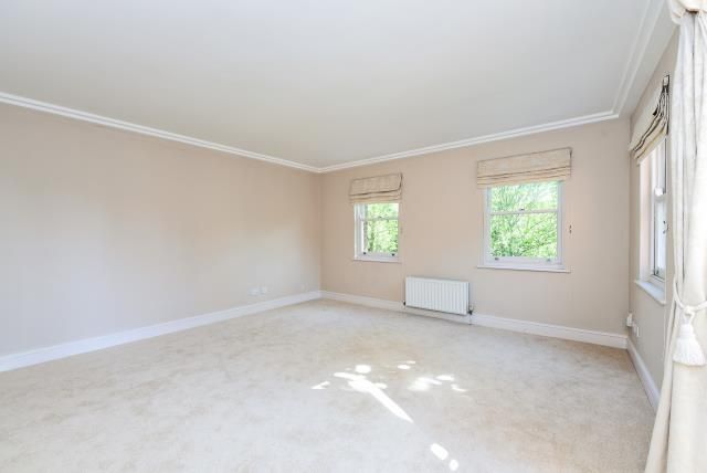 Property photo 2 of 10 Internal View
