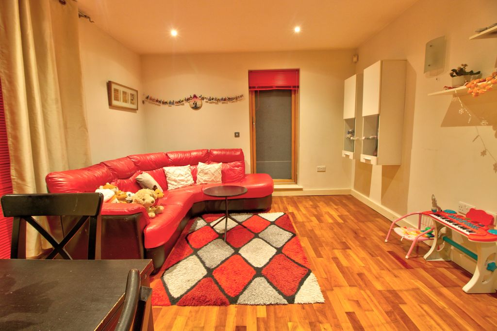 Property photo 2 of 9 Photo #2