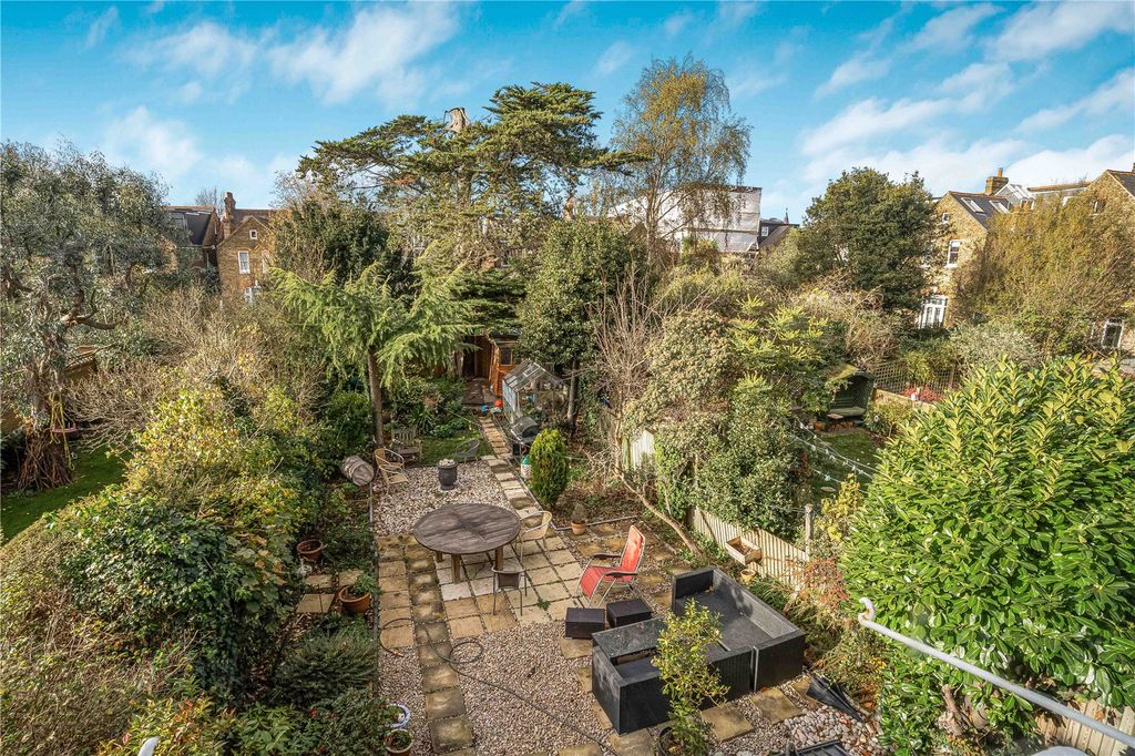 Property photo 3 of 13 Picture No. 20