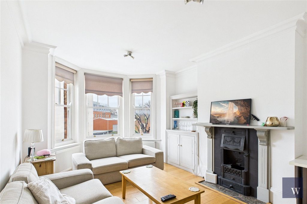 Property photo 1 of 8 Picture No. 11