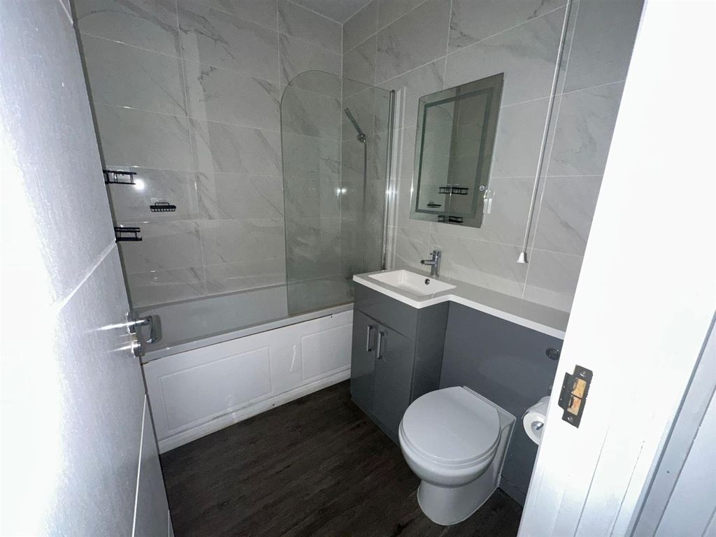 Property photo 2 of 7 Photo 30-10-2025, 11 58 39 Am (2) (1).Jpg