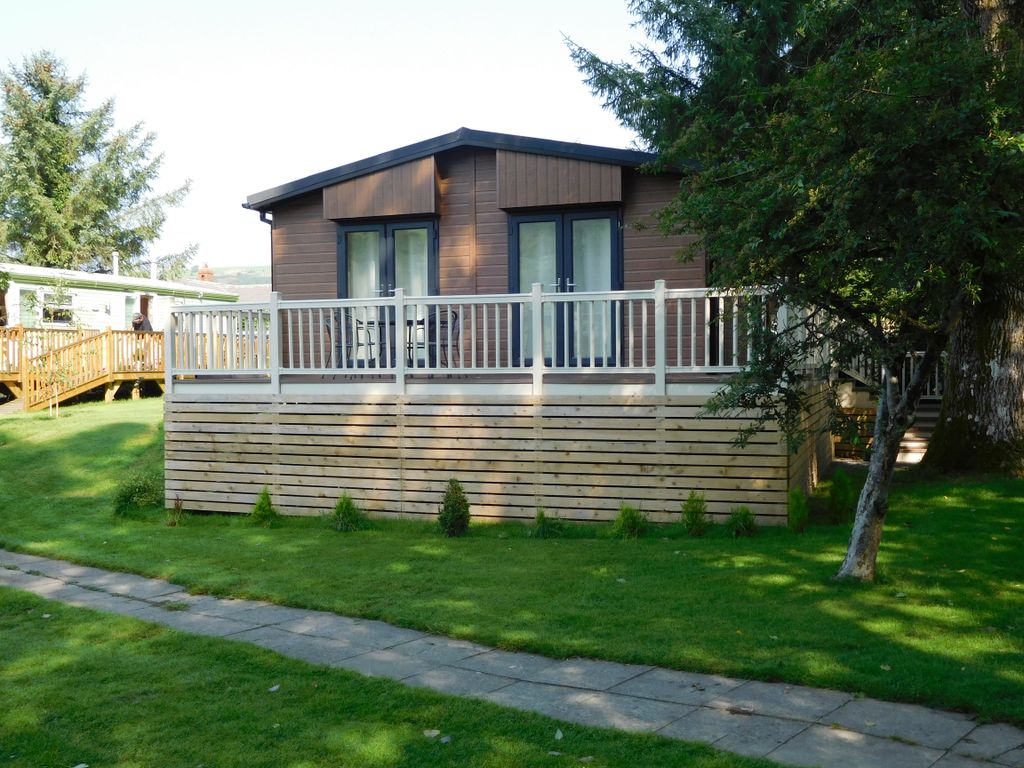 Property photo 1 of 2