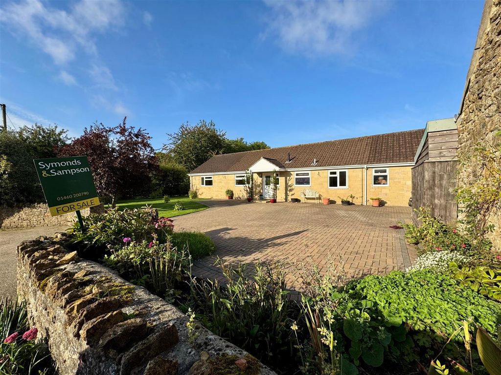 Property photo 1 of 22