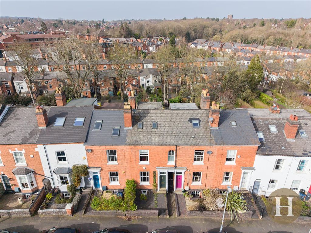 Property photo 3 of 34 Hadleigh Estate Agents-53.Jpg