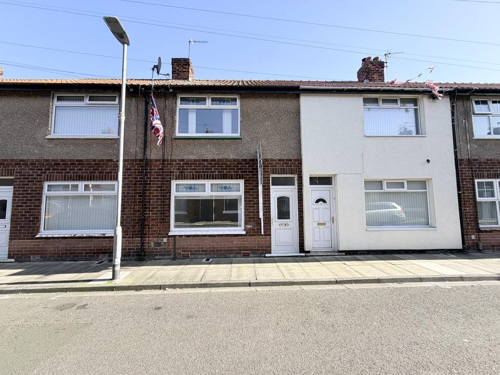 Property photo 1 of 14 Front