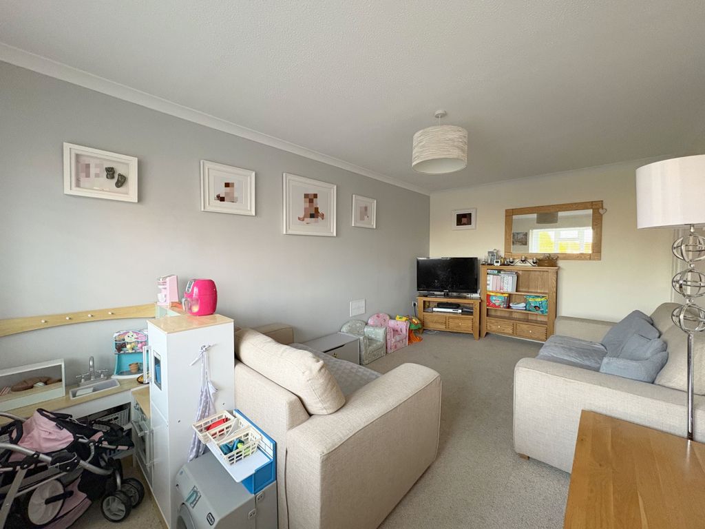 Property photo 2 of 17 Gallery