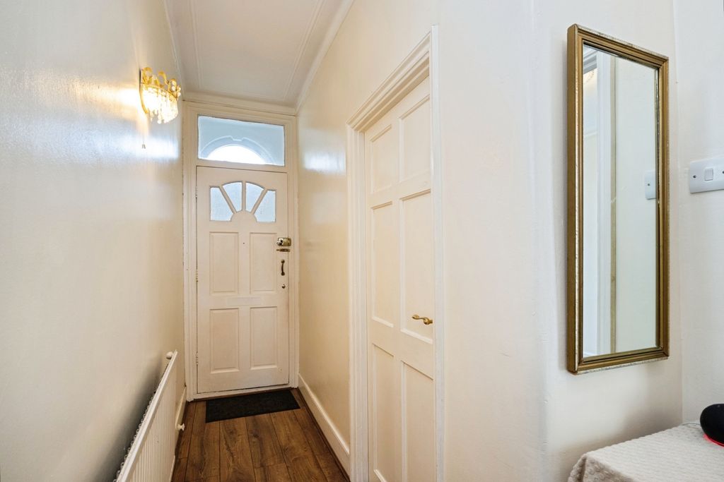 Property photo 2 of 17 Pbox-Img.Jpg