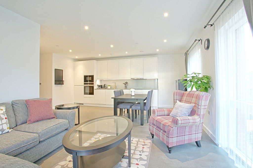 Property photo 1 of 9