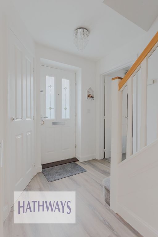 Property photo 3 of 43