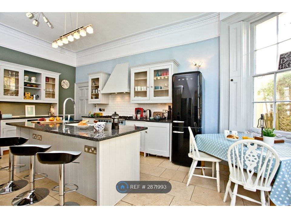 Additional image 4 of 6 bed semi-detached house to rentLincombe Drive, Torquay TQ1