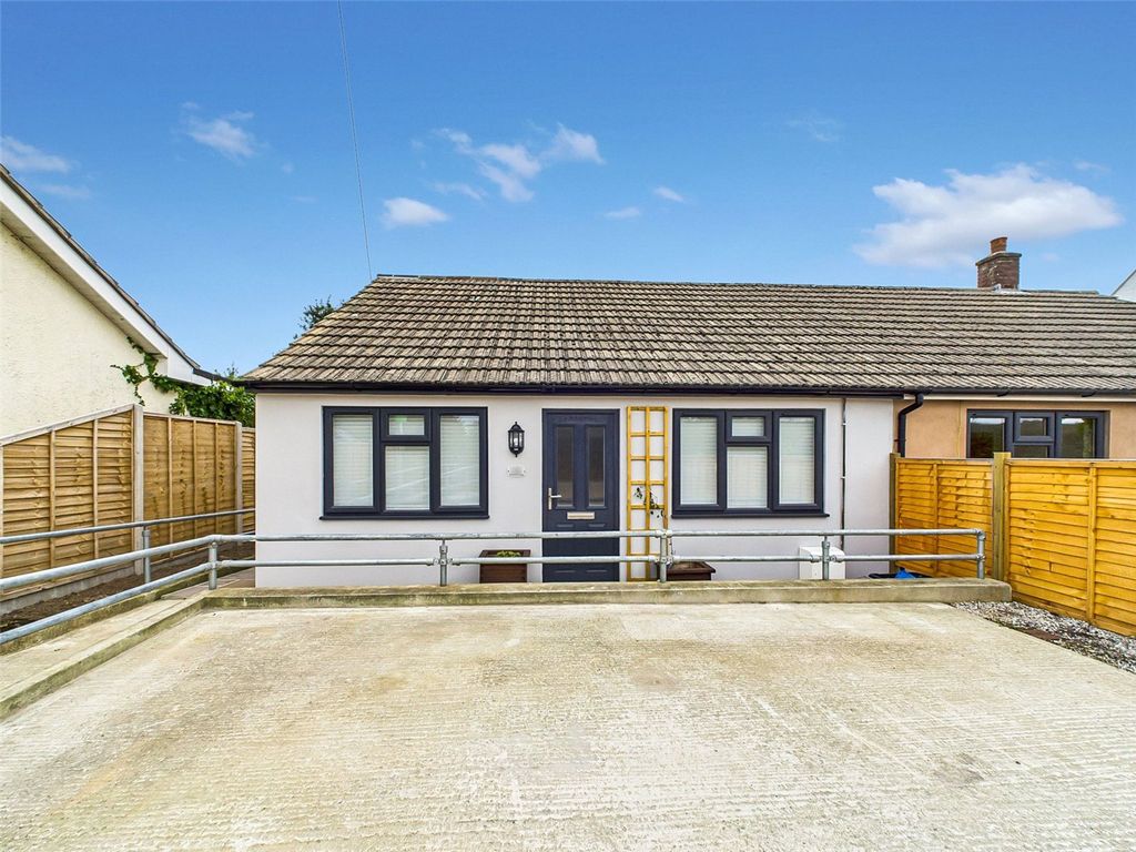 Property photo 1 of 10 Picture No. 04