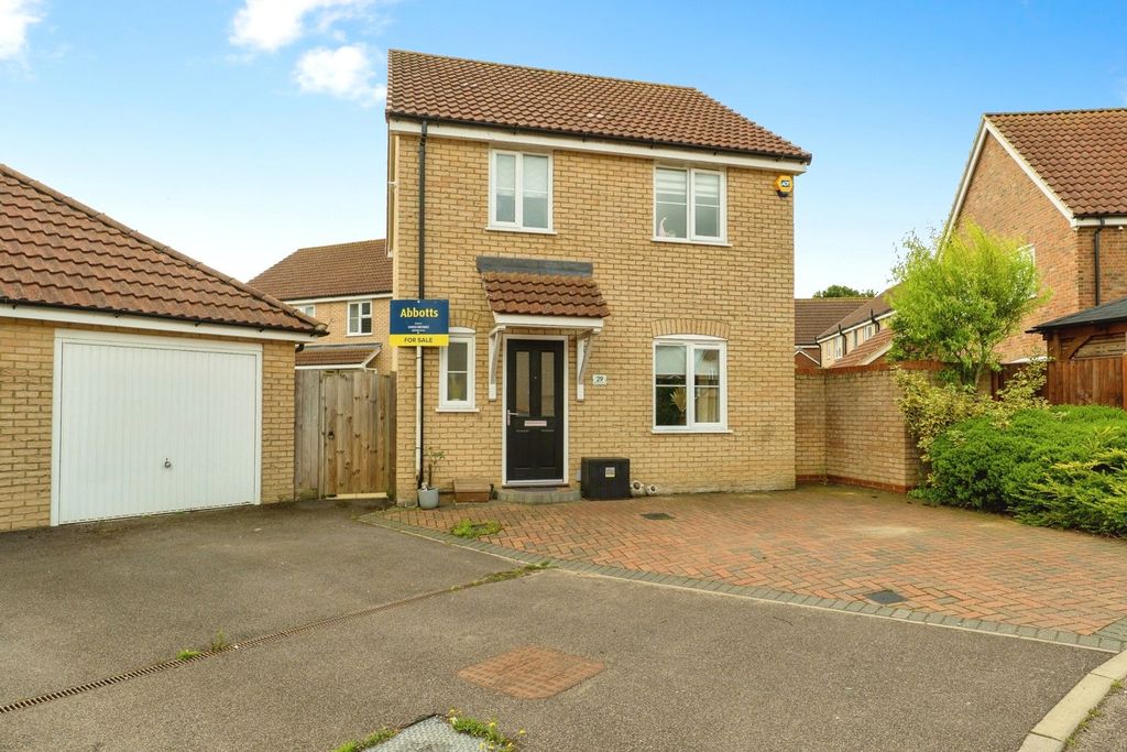 Property photo 2 of 17 Photo