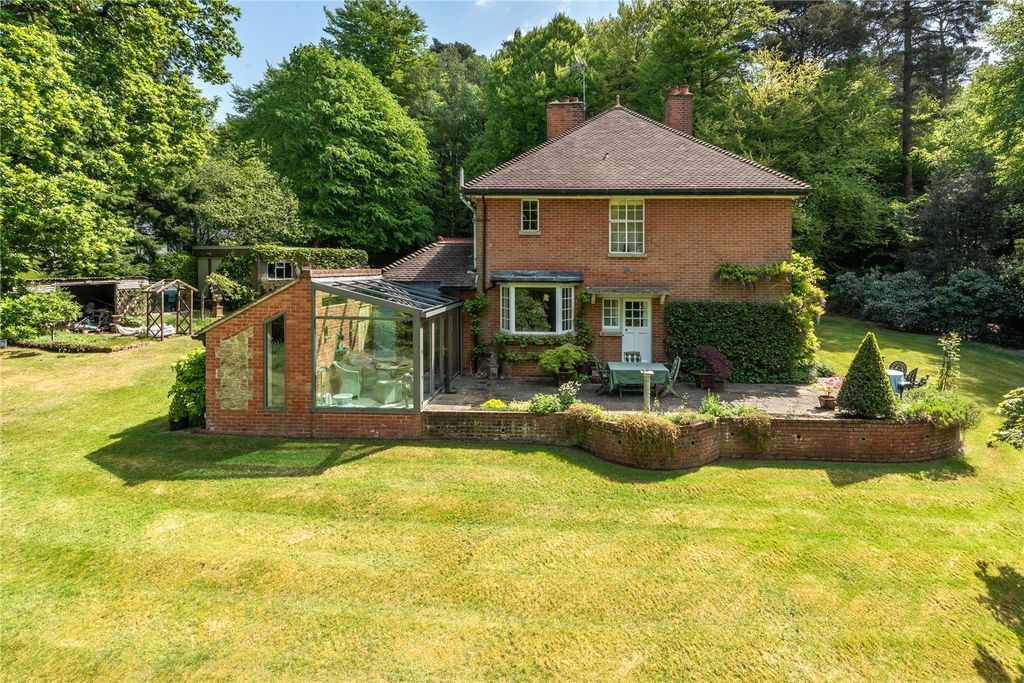 Property photo 1 of 21 Picture No. 25