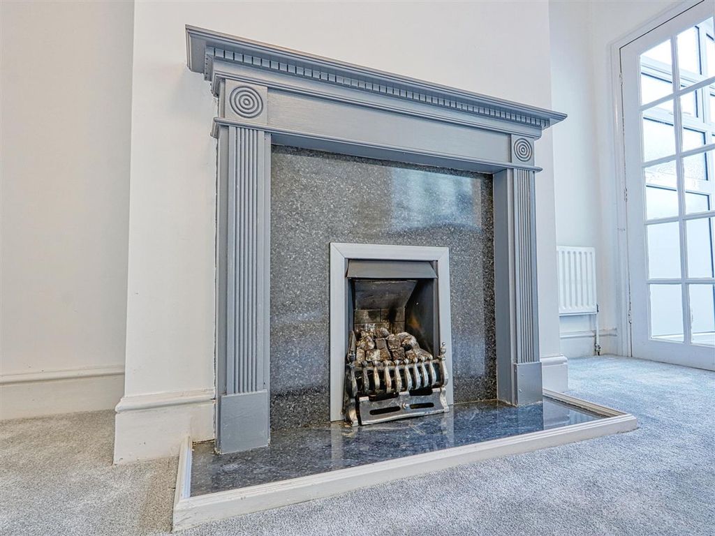 Property photo 3 of 18 Dining Room - Fireplace