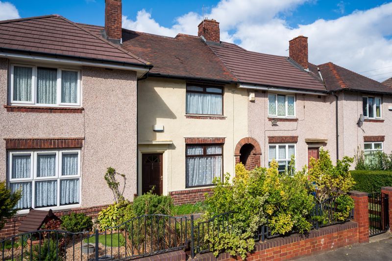 Property photo 1 of 20 Front External