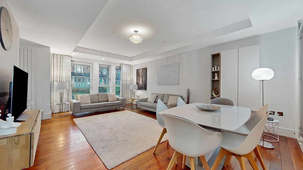Property photo 2 of 29 17-Print-38 Hughenden Road Flat 1.1_26